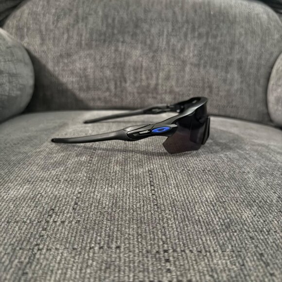 Oakley Radar EV PRIZM Polarized Blue OO9208 Black Frame - Picture 11 of 13